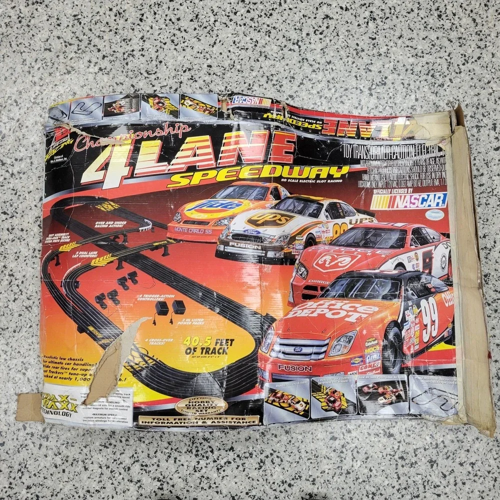 Life-Like NASCAR 4 Lane Speedway HO Scale Slot Car Set  UNTESTED